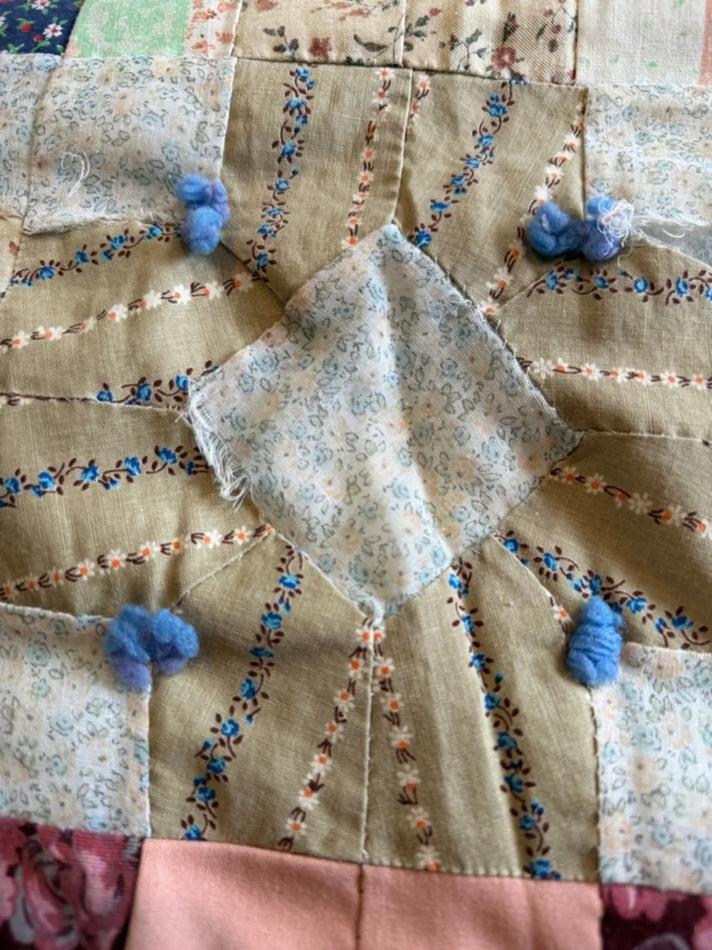 Vintage Hand Stitched Multicolor Patchwork Quilt - Cutter Quilt